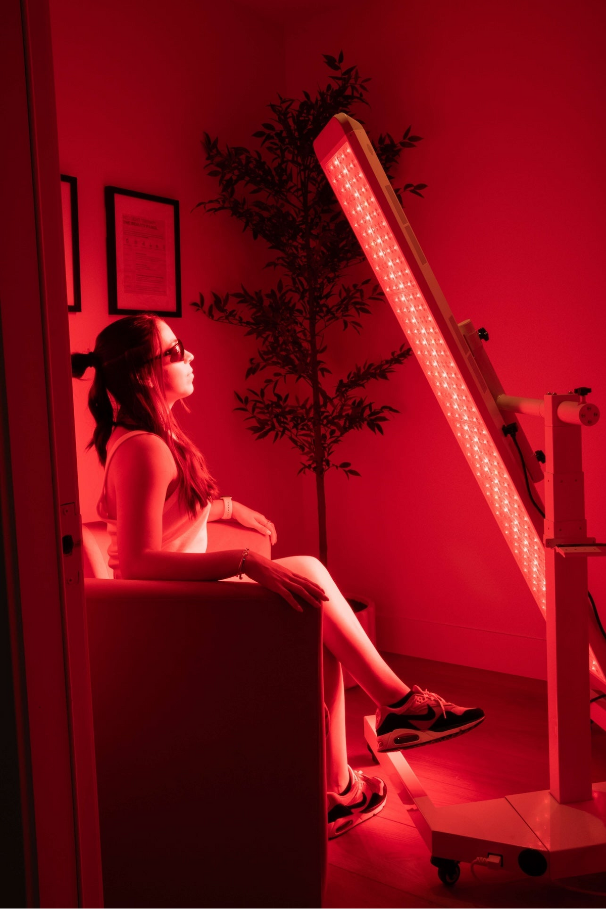 Renew Full-Body Red, Near-Infrared & Blue Light Panel