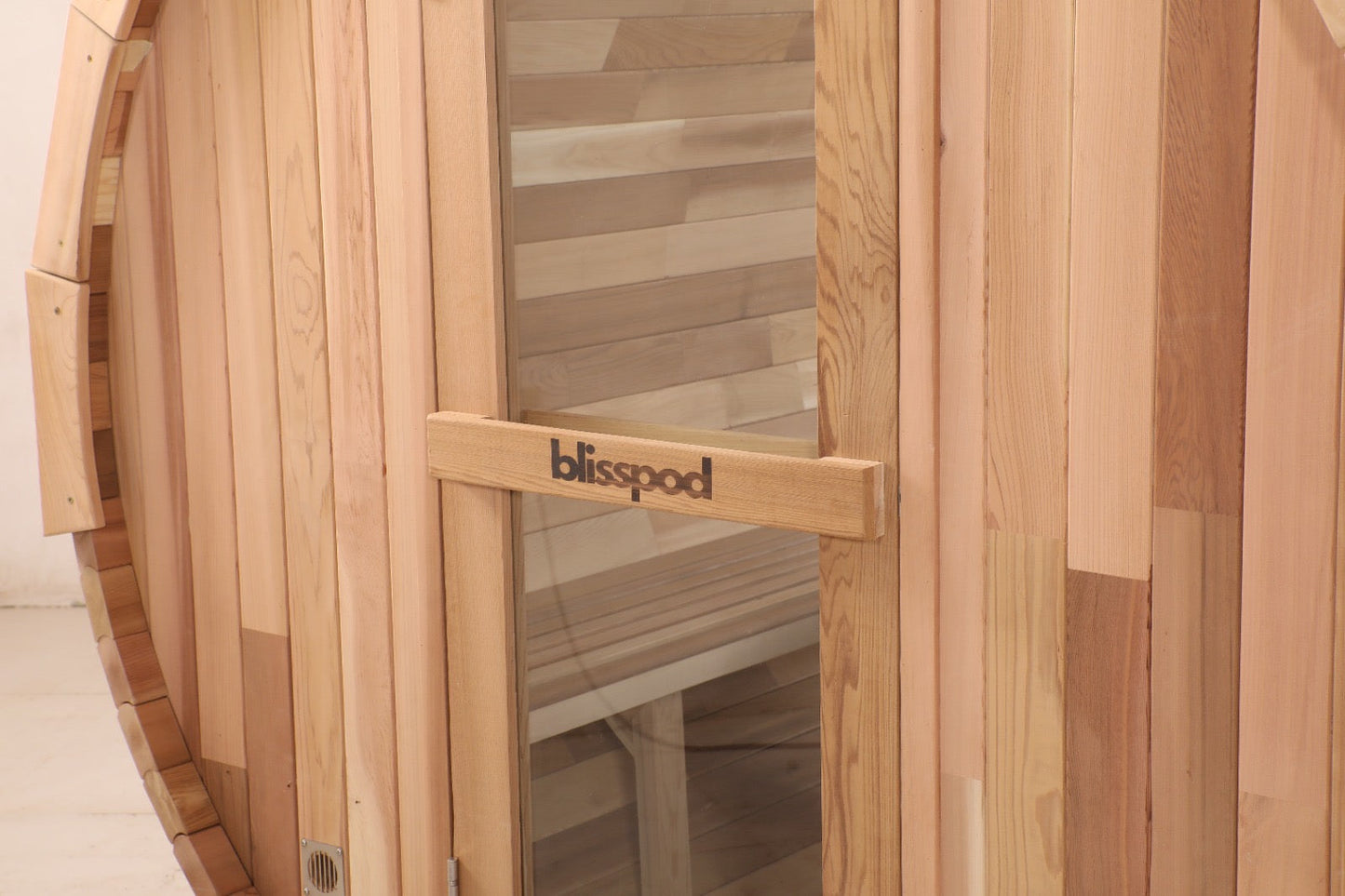 Blisspod Prague Canadian Red Cedar Barrel Steam Sauna Overview 2-4 or 4-6 Persons Available