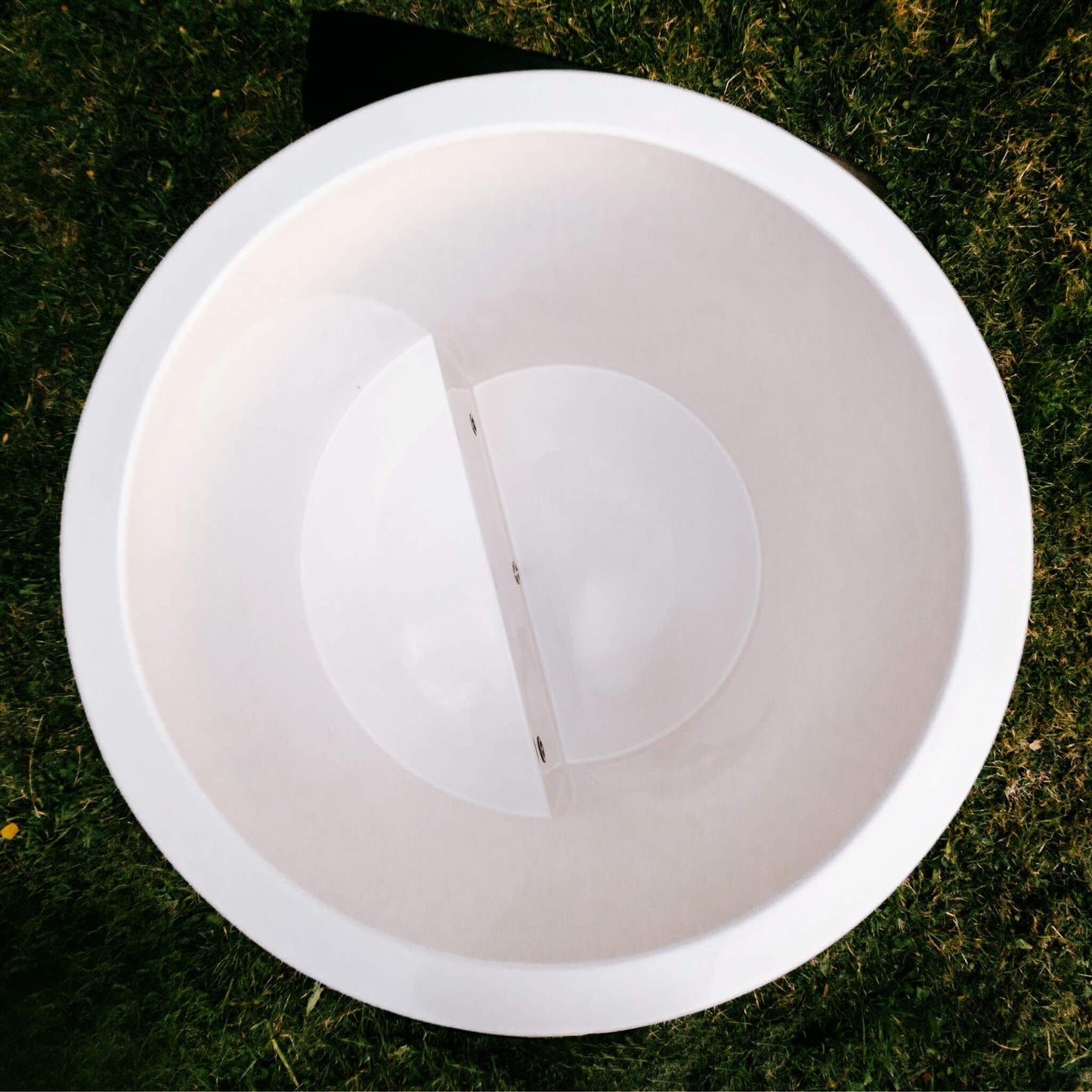 1-Person Cold Plunge Tub with ThermoWood® & Fiberglass Interior